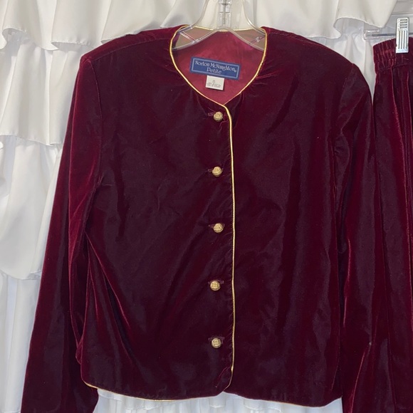 Maroon Jacket and Skirt Set - Picture 2 of 6